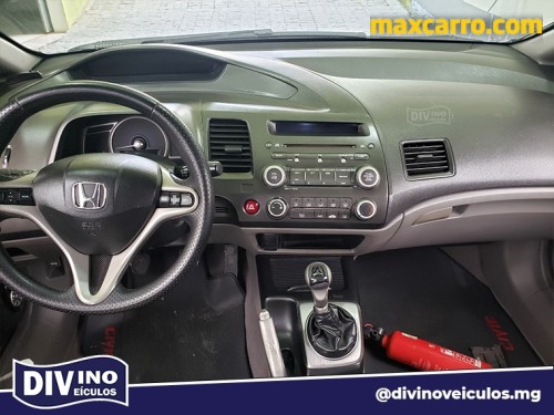 Foto do veículo Honda Civic Sed. LXL/LXL SE 1.8 Flex 16V Mec. 2011/2010 ID: 87138