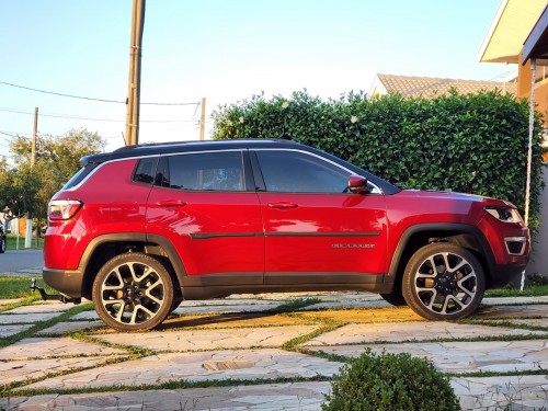 Foto do veículo Jeep COMPASS LIMITED 2.0 4x4 Diesel 16V Aut. 2020/2020 ID: 87153