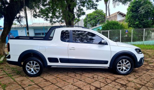 Foto do veículo VW - VolksWagen Saveiro CROSS 1.6 Mi Total Flex 8V CE 2015/2015 ID: 87166
