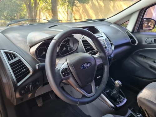 Foto do veículo Ford EcoSport SE 1.6 16V Flex 5p Mec. 2013/2013 ID: 87169
