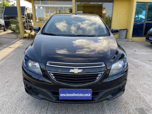 Foto do veículo GM - Chevrolet PRISMA Sed. LT 1.4 8V FlexPower 4p 2013/2013 ID: 87223