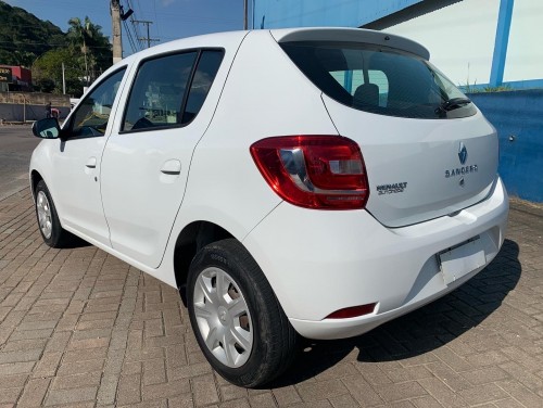 Foto do veículo Renault SANDERO Authentique Flex 1.0 12V 5p 2017/2016 ID: 87299