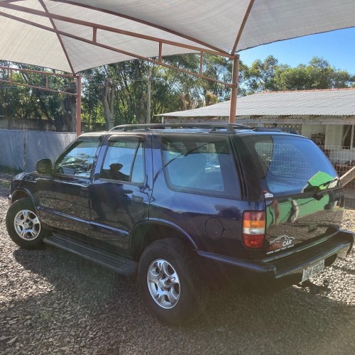 Foto do veículo GM - Chevrolet S10 Blazer Advant. 2.4/2.4 MPFI F.Power 1997/1997 ID: 87370