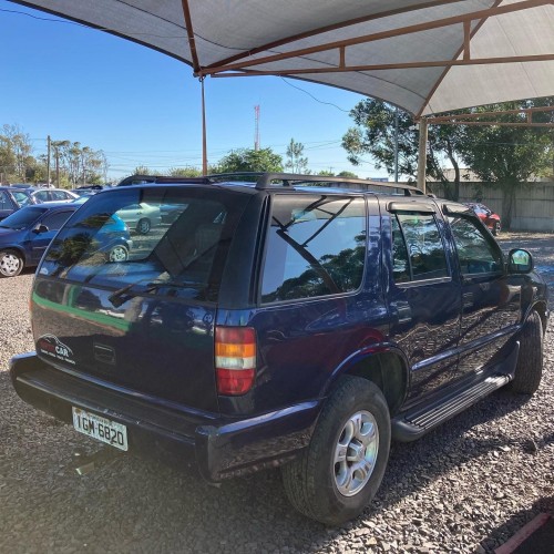 Foto do veículo GM - Chevrolet S10 Blazer Advant. 2.4/2.4 MPFI F.Power 1997/1997 ID: 87370