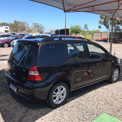 Foto do veículo Nissan LIVINA SL 1.8 16V Flex Fuel Aut. 2013/2013 ID: 87403