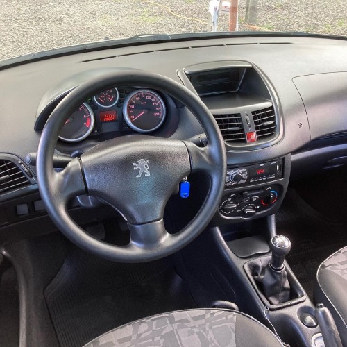 Foto do veículo Peugeot 207 XR 1.4 Flex 8V 5p 2010/2010 ID: 87404