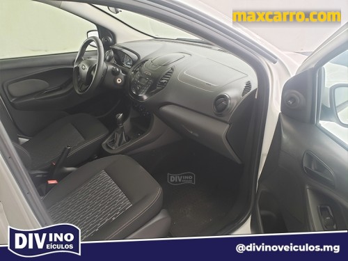 Foto do veículo Ford Ka 1.5 Sedan SE 12V Flex 4p Mec. 2016/2016 ID: 87412