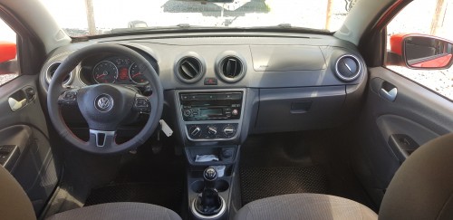 Foto do veículo VW - VolksWagen VOYAGE TREND 1.6 Mi Total Flex 8V 4p 2014/2014 ID: 87416