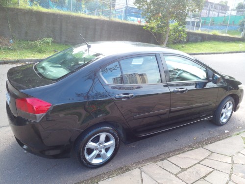 Foto do veículo Honda CITY Sedan DX 1.5 Flex 16V Aut. 2011/2010 ID: 87483
