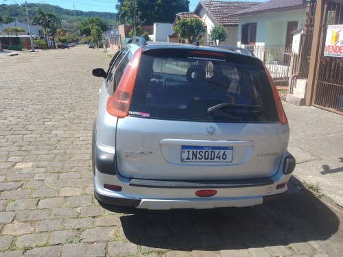 Foto do veículo Peugeot 206 SW ESCAPADE 1.6 16V Flex 5p 2007/2006 ID: 87774