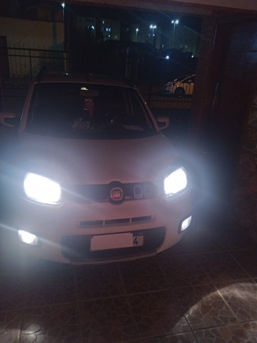 Foto do veículo Fiat UNO WAY 1.4 EVO Fire Flex 8V 5p 2016/2016 ID: 87803