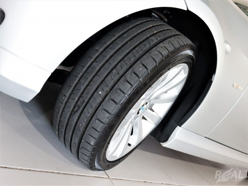 Foto do veículo BMW 320iA 2009/2008 ID: 87863