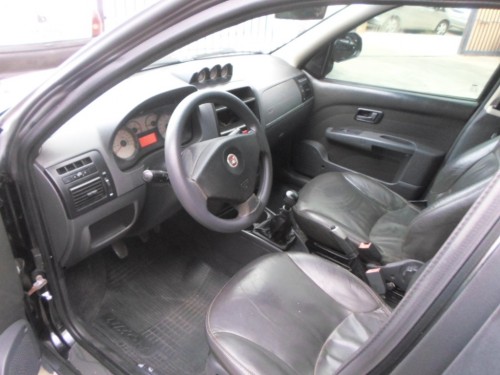 Foto do veículo Fiat Palio Weekend Adventure 1.8 8V 103cv 4p 2012/2012 ID: 87942