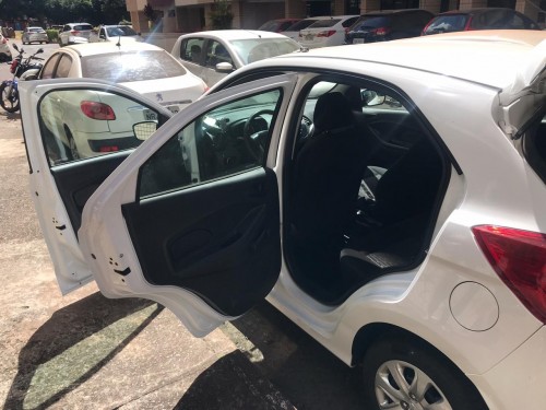 Foto do veículo Ford Ka 1.0 SE/SE Plus TiVCT Flex 5p 2015/2015 ID: 87963