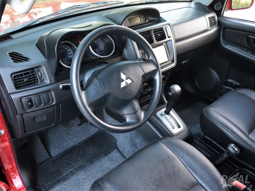 Foto do veículo Mitsubishi Pajero TR4 2.0/ 2.0 Flex 16V 4x4 Aut. 2015/2014 ID: 88059
