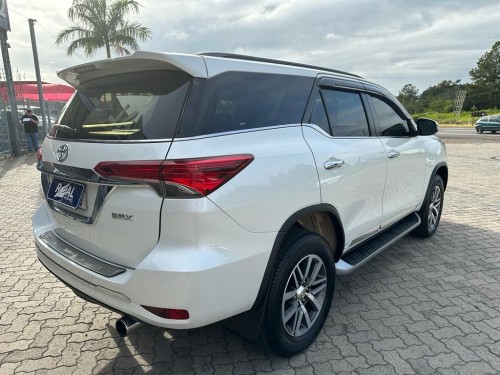 Foto do veículo Toyota Hilux SW4 SRX 4x4 2.8 TDI 16V Dies. Aut. 2018/2017 ID: 88194