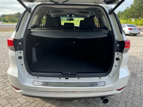 Foto do veículo Toyota Hilux SW4 SRX 4x4 2.8 TDI 16V Dies. Aut. 2018/2017 ID: 88194