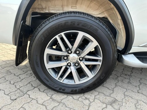 Foto do veículo Toyota Hilux SW4 SRX 4x4 2.8 TDI 16V Dies. Aut. 2018/2017 ID: 88194