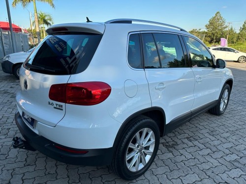 Foto do veículo VW - VolksWagen TIGUAN 2.0 TSI 16V 200cv Tiptronic 5p 2015/2014 ID: 88239