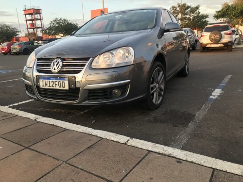 Foto do veículo VW - VolksWagen JETTA 2.5 20V 150/170cv Tiptronic 2009/2009 ID: 88387