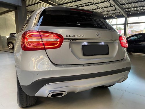 Foto do veículo Mercedes-Benz GLA 200 Advance 1.6/1.6 TB 16V Flex Aut. 2017/2017 ID: 88409