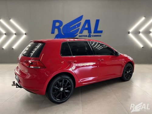 Foto do veículo VW - VolksWagen Golf Comfortline 1.4 TSI 140cv Aut. 2015/2014 ID: 88479