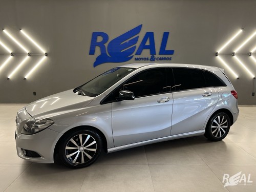 Mercedes-Benz Classe B 200 CGI 1.6 TB/Flex Aut. Mercedes-Benz Classe B 200 CGI 1.6 TB/Flex Aut. 2013/2012