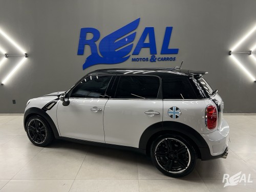 Foto do veículo MINI COOPER S 1.6 Aut. 2013/2012 ID: 88519