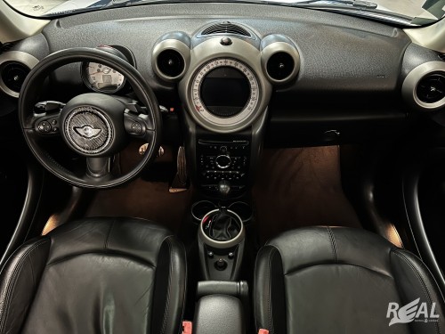 Foto do veículo MINI COOPER S 1.6 Aut. 2013/2012 ID: 88519
