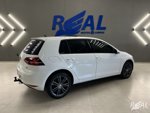 Foto do veículo VW - VolksWagen Golf Highline 1.4 TSI Total Flex Aut. 2014/2013 ID: 88522