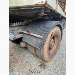 VOLVO NH-12 380 4x2 2p (diesel) 2002/2002