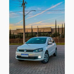 VW - VolksWagen Gol (novo) 1.0 Mi Total Flex 8V 4p 2014/2013