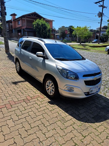 Foto do veículo GM - Chevrolet SPIN LTZ 1.8 8V Econo.Flex 5p Mec. 2018/2017 ID: 88615