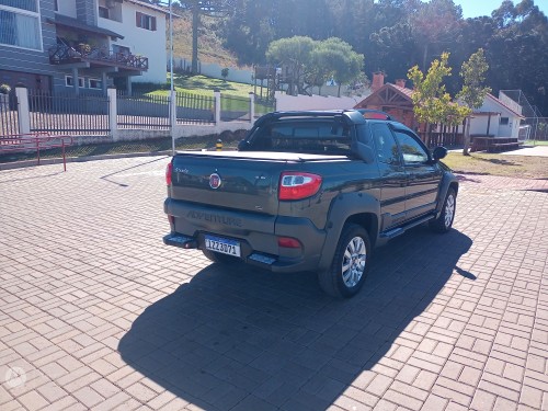 Fiat Strada Adventure Ext. 1.8 Dual. Flex CD Fiat Strada Adventure Ext. 1.8 Dual. Flex CD 2015/2015