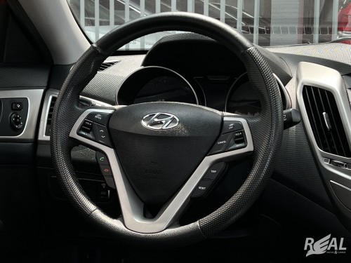 Foto do veículo Hyundai Veloster 1.6 16V  140cv Aut. 2013/2012 ID: 88697