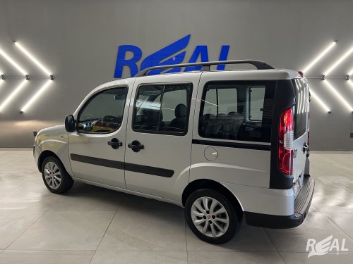 Foto do veículo Fiat Doblo ESSENCE 1.8 Flex 16V 5p 2020/2019 ID: 88698