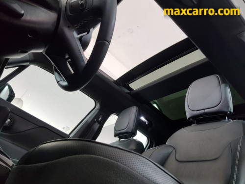 Foto do veículo Jeep Renegade S T270 1.3 TB 4x4 Flex Aut. 2022/2022 ID: 89530