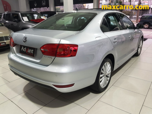 Foto do veículo VW - VolksWagen JETTA Highline 2.0 TSI 16V 4p Tiptronic 2013/2012 ID: 89625