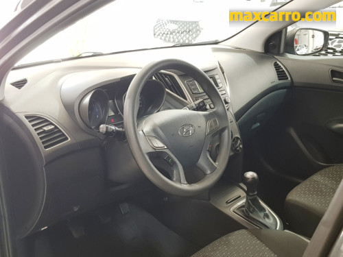 Foto do veículo Hyundai HB20 Unique 1.0 Flex 12V Mec. 2019/2019 ID: 89641