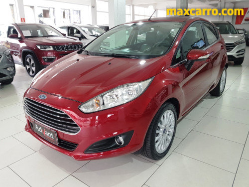 Ford Fiesta TIT./TIT.Plus 1.6 16V Flex Aut. Ford Fiesta TIT./TIT.Plus 1.6 16V Flex Aut. 2015/2014