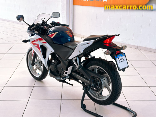 Foto do veículo HONDA CBR 250R 2012/2012 ID: 89665