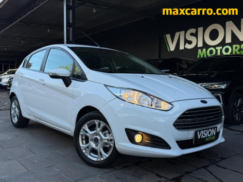 Ford Fiesta 1.5 16V Flex Mec. 5p Ford Fiesta 1.5 16V Flex Mec. 5p 2015/2014