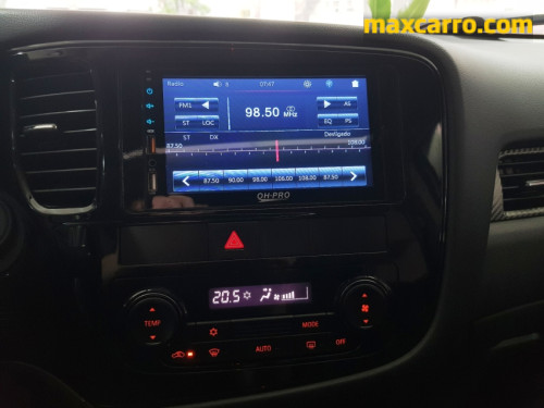 Foto do veículo Mitsubishi OUTLANDER 2.0 16V 160cv Aut. 2015/2014 ID: 89676