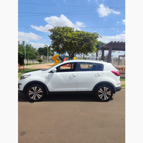 Foto do veículo Kia Motors Sportage LX 2.0 16V/ 2.0 16V Flex  Aut. 2013/2012 ID: 89718