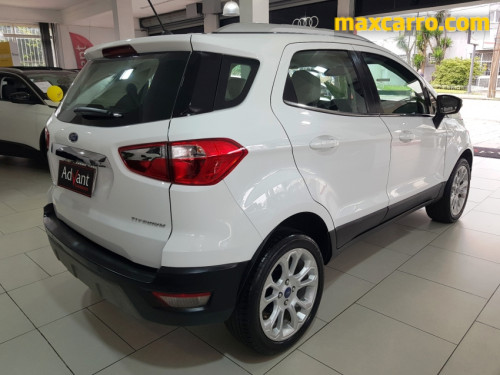 Foto do veículo Ford EcoSport TITANIUM 1.5 12V Flex 5p Aut. 2020/2019 ID: 89721