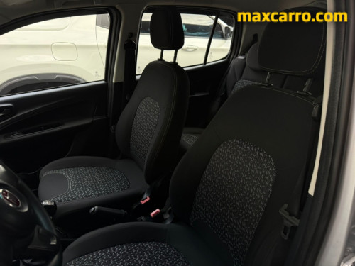 Foto do veículo Fiat UNO ATTRACTIVE 1.0 Fire Flex 8V 5p 2021/2021 ID: 89729
