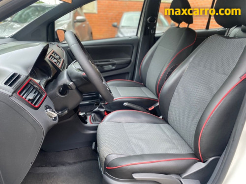 Foto do veículo VW - VolksWagen Fox Rock in Rio 1.6 Mi Total Flex 8V 5p 2016/2016 ID: 89735