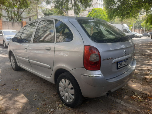 Foto do veículo Citroën C3 Picasso Exclusive 1.6 Flex 16V 5p Mec 2012/2011 ID: 89766