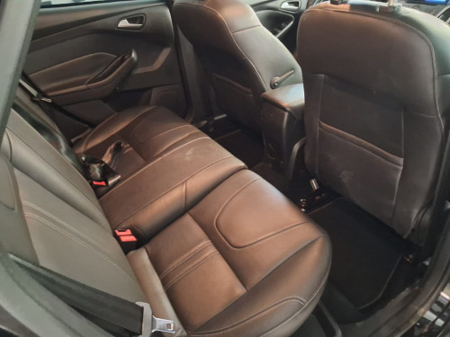 Foto do veículo Ford Focus Ghia Sed. 2.0 16V/ 2.0 16V Flex 4p 2014/2014 ID: 89776