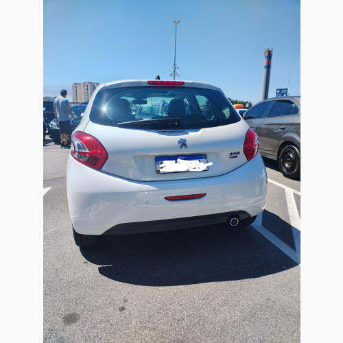Foto do veículo PEUGEOT 208 Griffe 1.6 Flex 16V 5p Aut. 2015/2014 ID: 89777